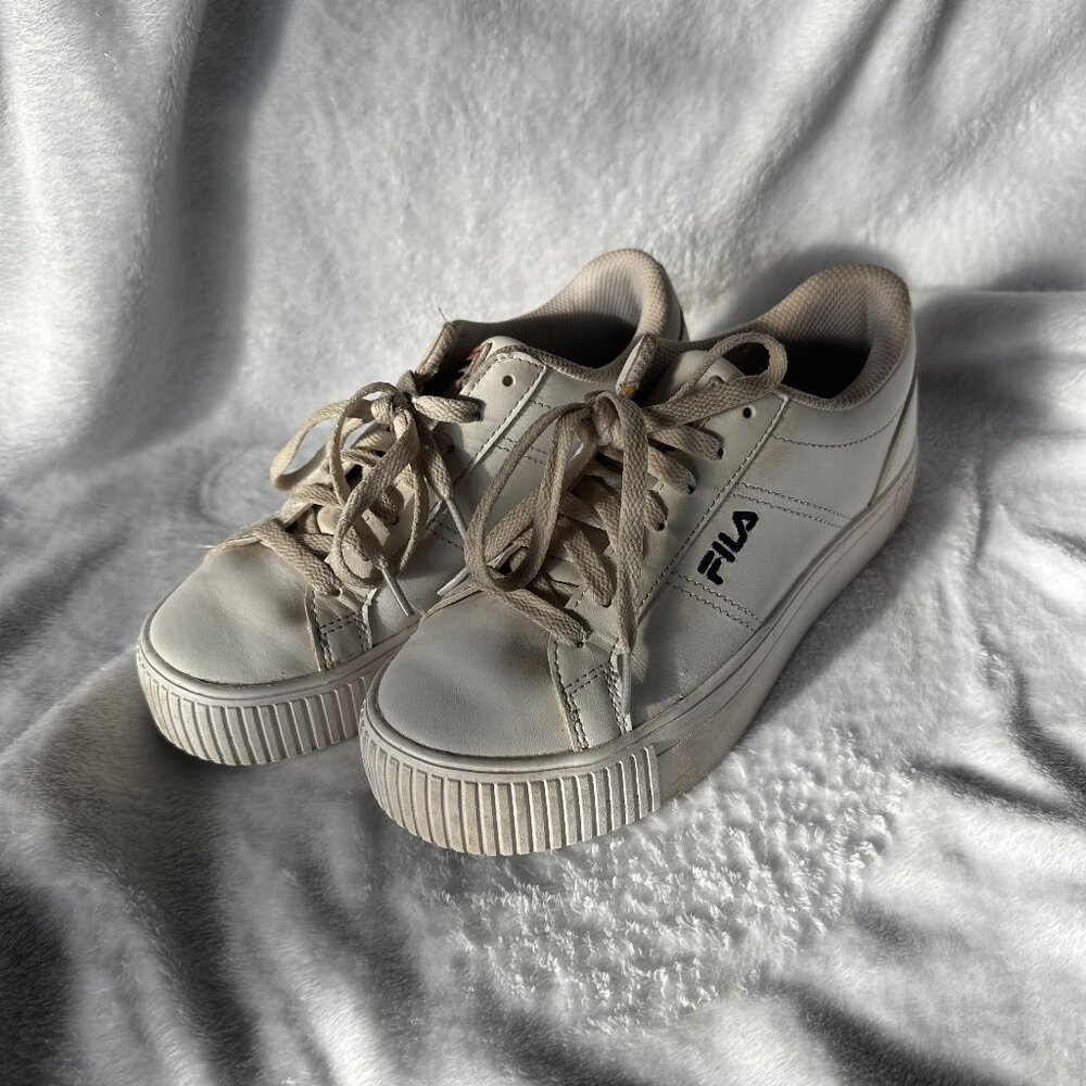 FILA Chunky Women's White Leather Panache Sneakers Size 7